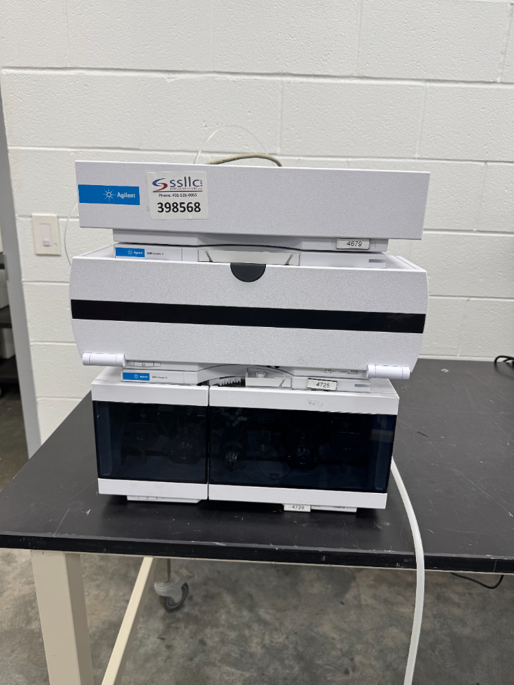 Image of Agilent 1290 Infinity II Column Compartment, 1290 High Speed Pump, and Tray